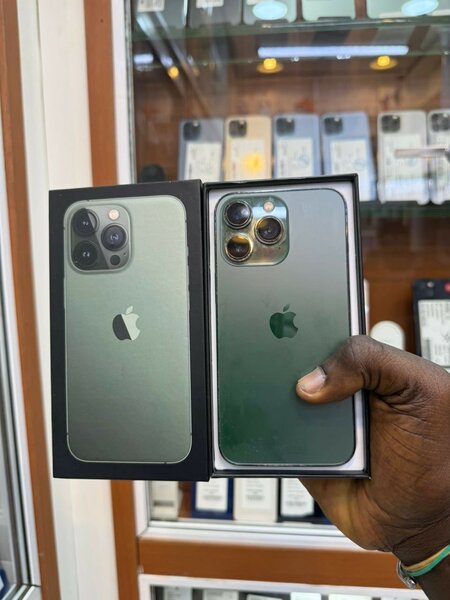 iPhone 13Pro  Vert