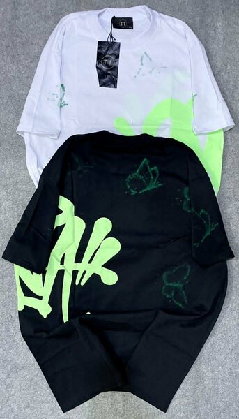 T-shirts graphiques tendance