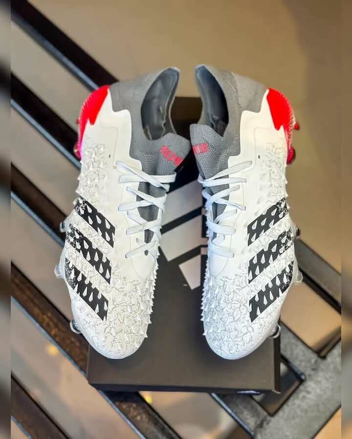 Adidas predator