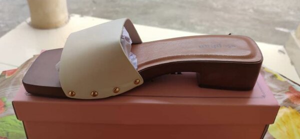 Sandales à talon pour femmes