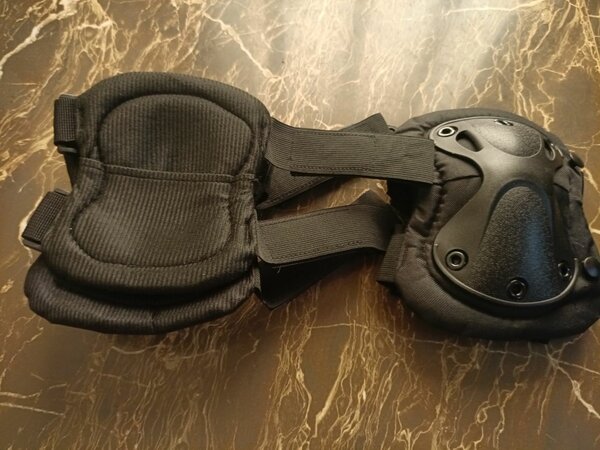 Genouillères de protection robustes