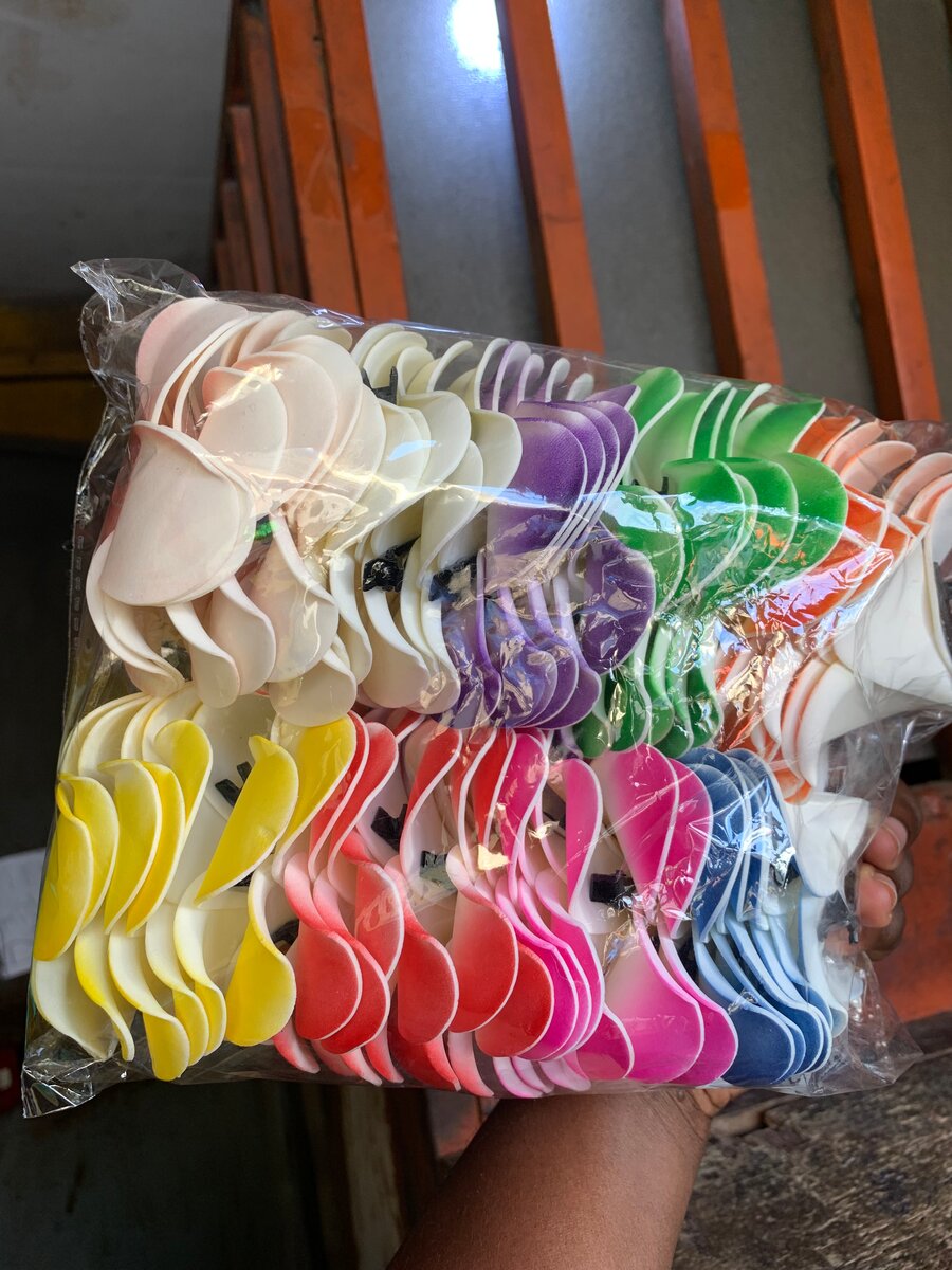 Pinces à cheveux fleurs colorées