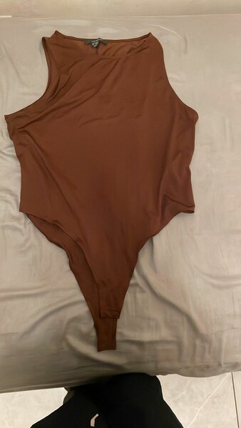 Body sans manches marron