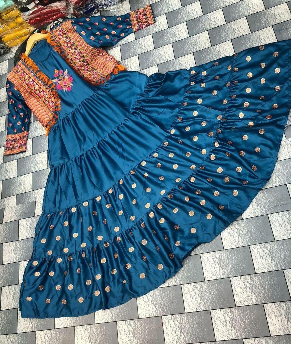 Girls 2pc Embroided Maxi with cotty