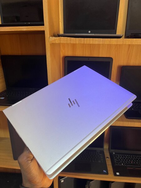 HP EliteBook x360 1020 G2