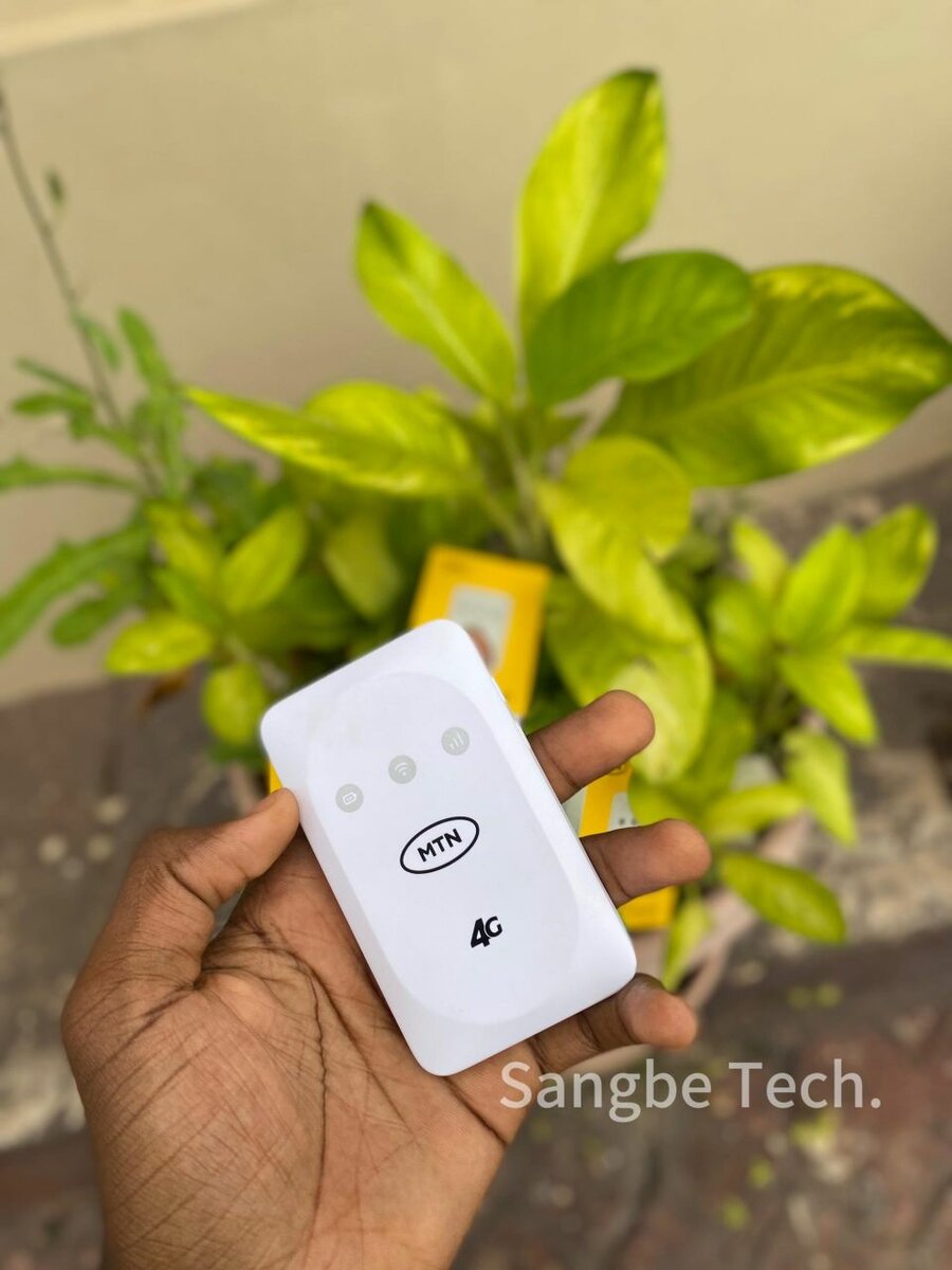 Universal Pocket MiFi