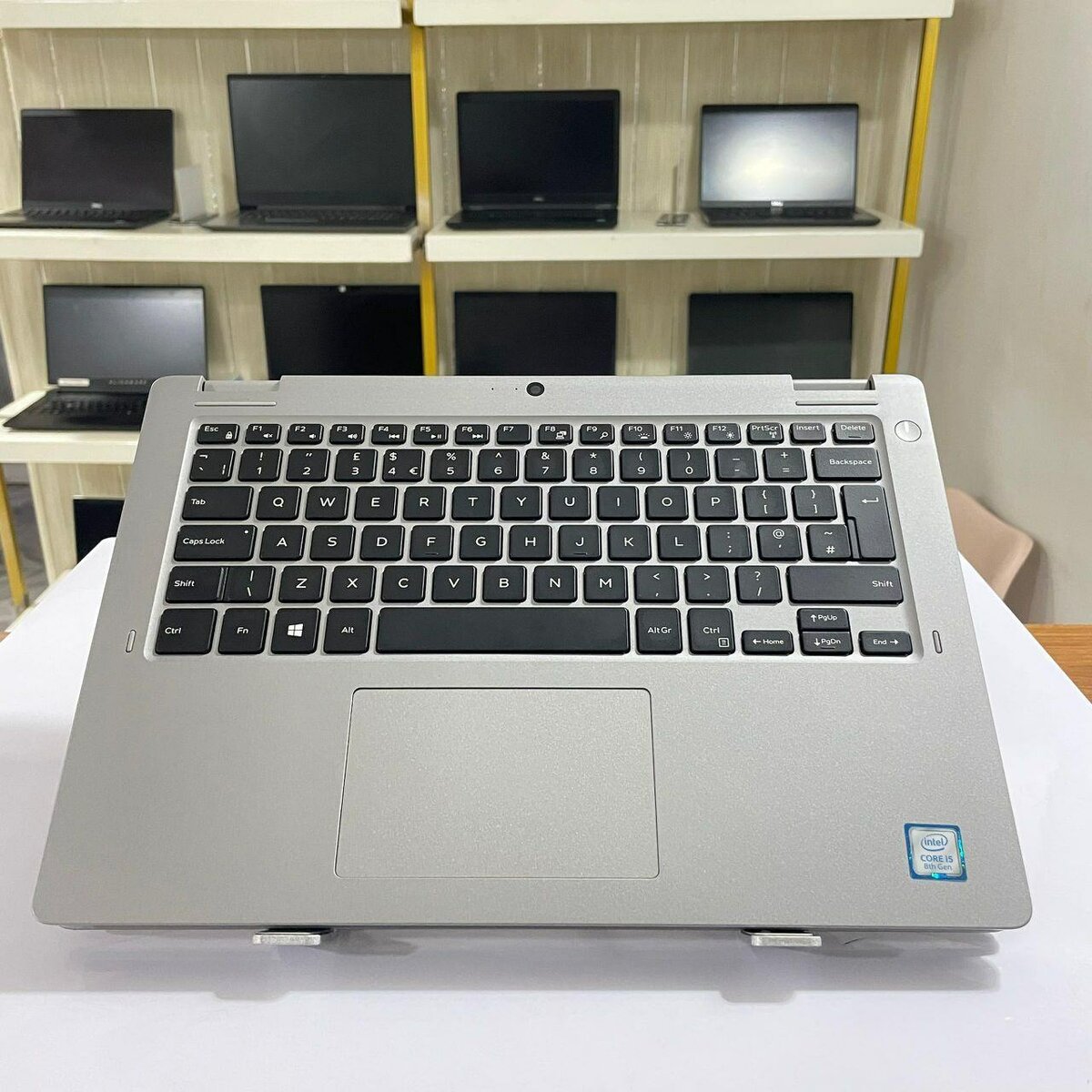 DELL Latitude 3310 2-en-1