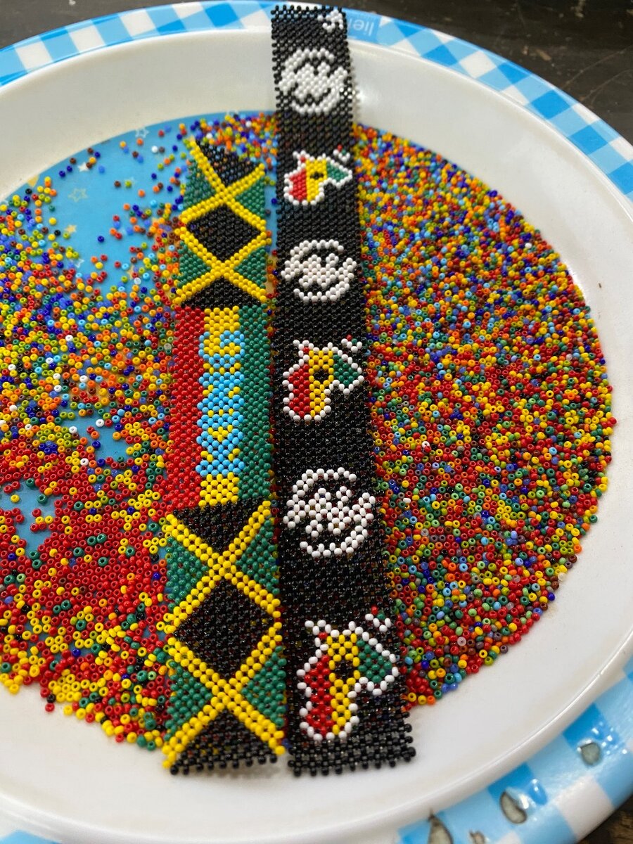 Bracelet and waistbeads anything about beads