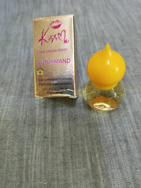 Parfum Concentré Kiss Me