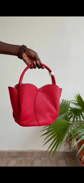 Sac à main élégant en cuir