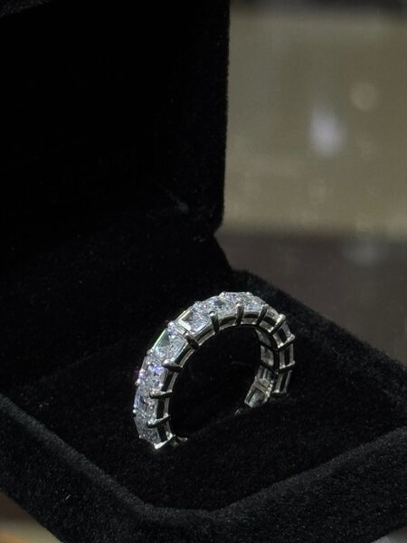 Багет цирконы