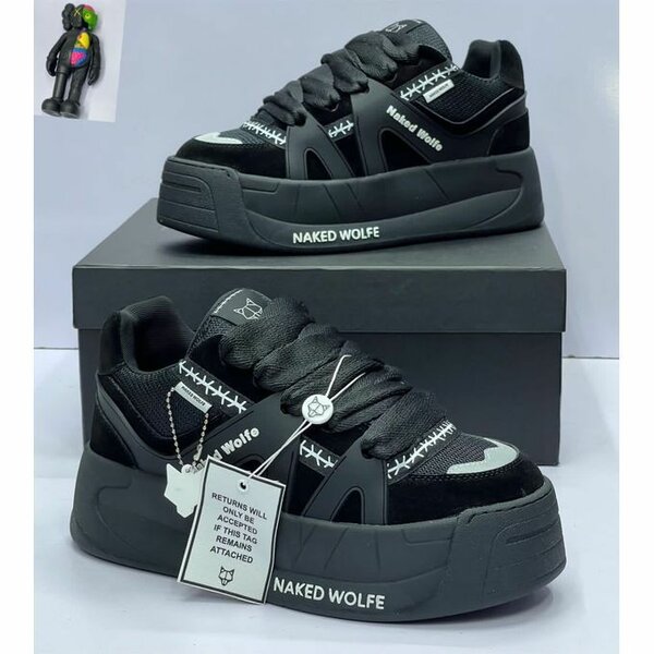 Baskets tendance Naked Wolfe