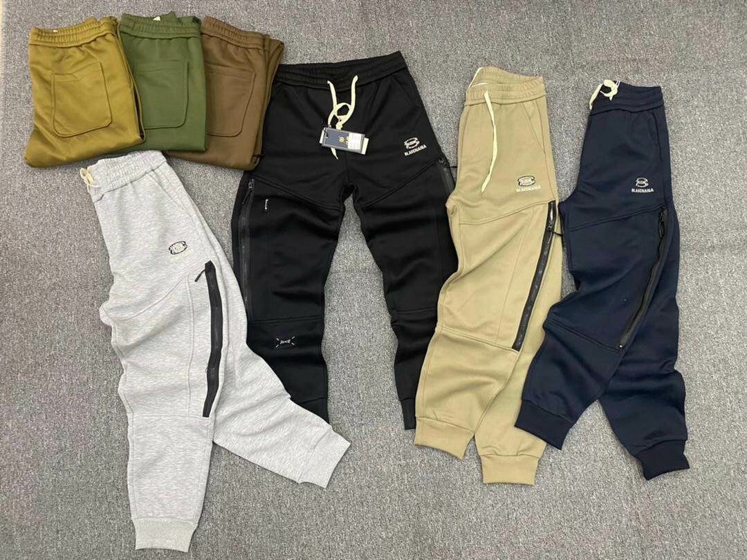 Pantalon djoging élégant et bien lourd