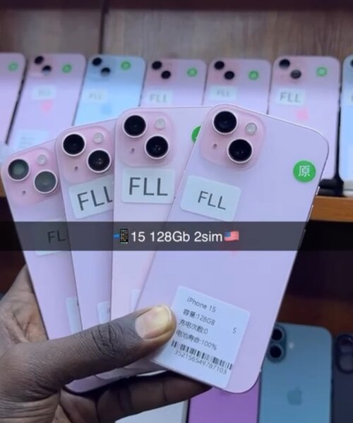 iPhone 15 simple /128G colis