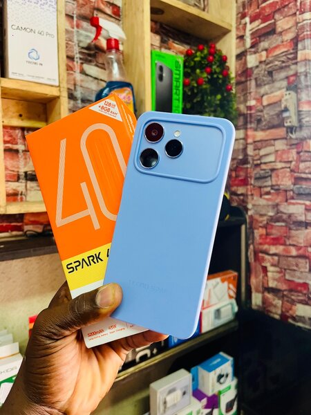 Smartphone Tecno Spark 40
