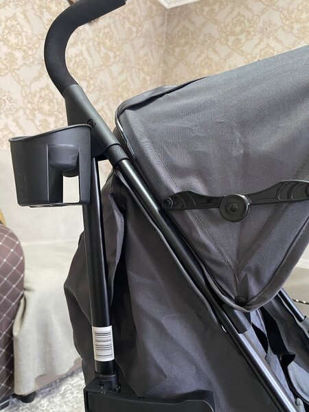 Классная прогулочная коляска.