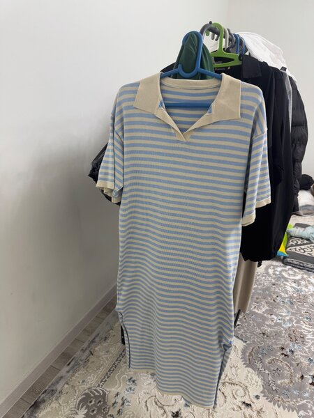 Голубая платья 1000 Двойка бежевая 1300