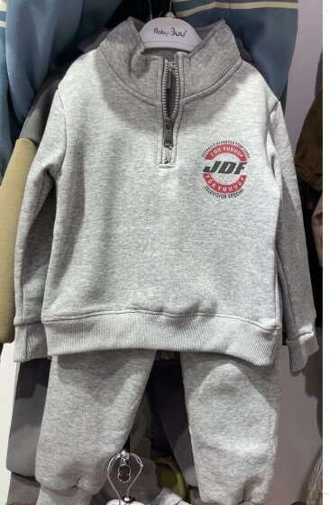 костюм спортивный