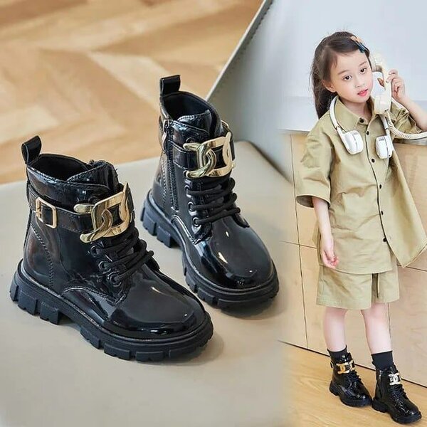 Chaussures petite fille