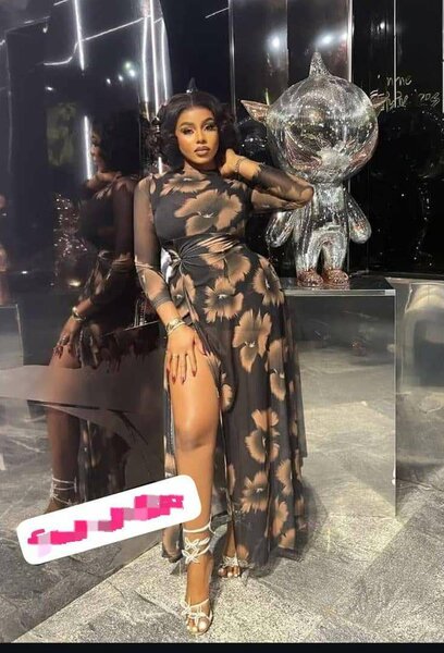 Robe longue fleurie élégante