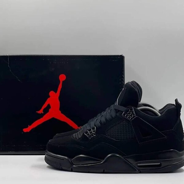 Baskets noires sport iconiques