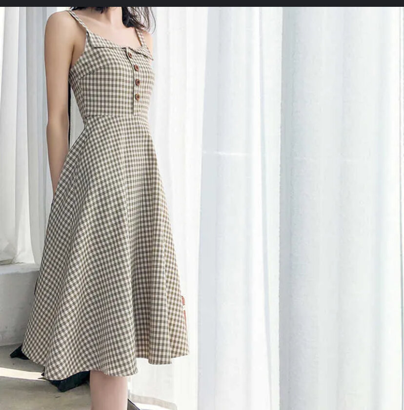Robe à carreaux boutonnée été