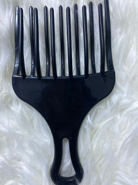 Peigne Afro en Plastique Noir