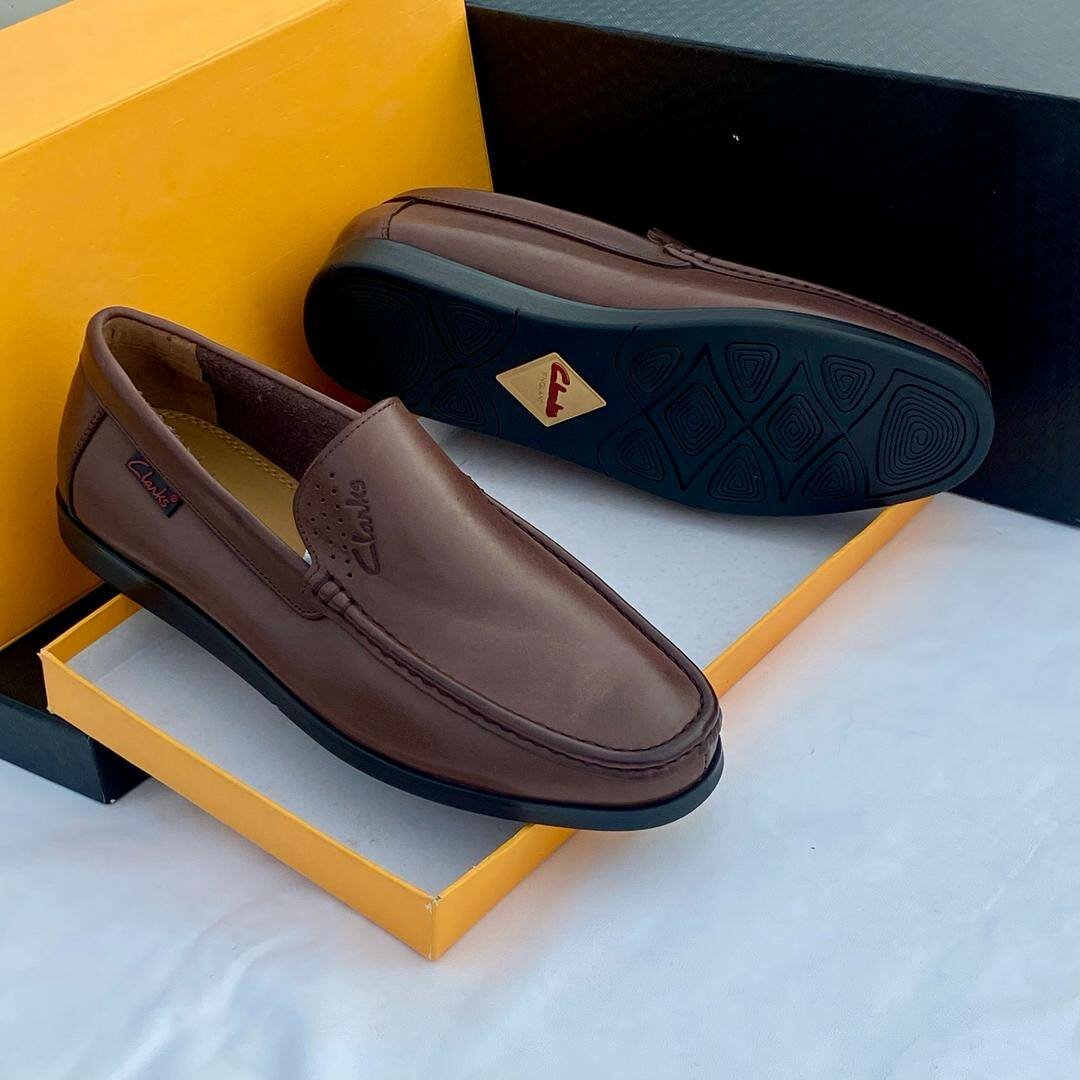 Quality Brown Clarks Loafers