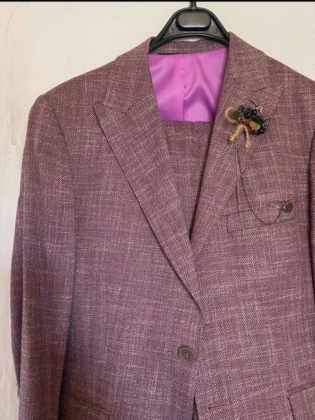 СРОЧНО!!!!ПРОДАЮ КОСТЮМ