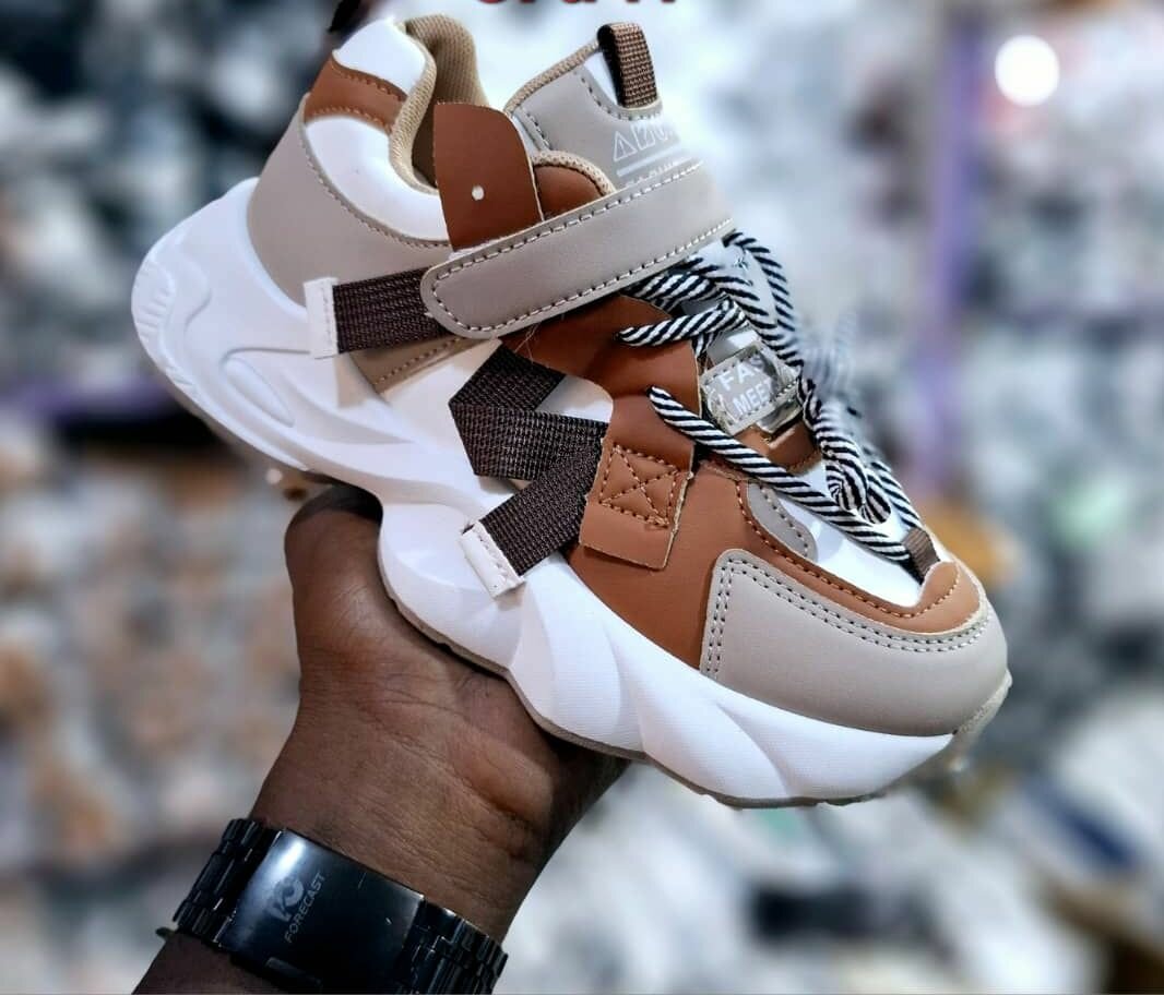 CHAUSSURES BASKET ENFANT