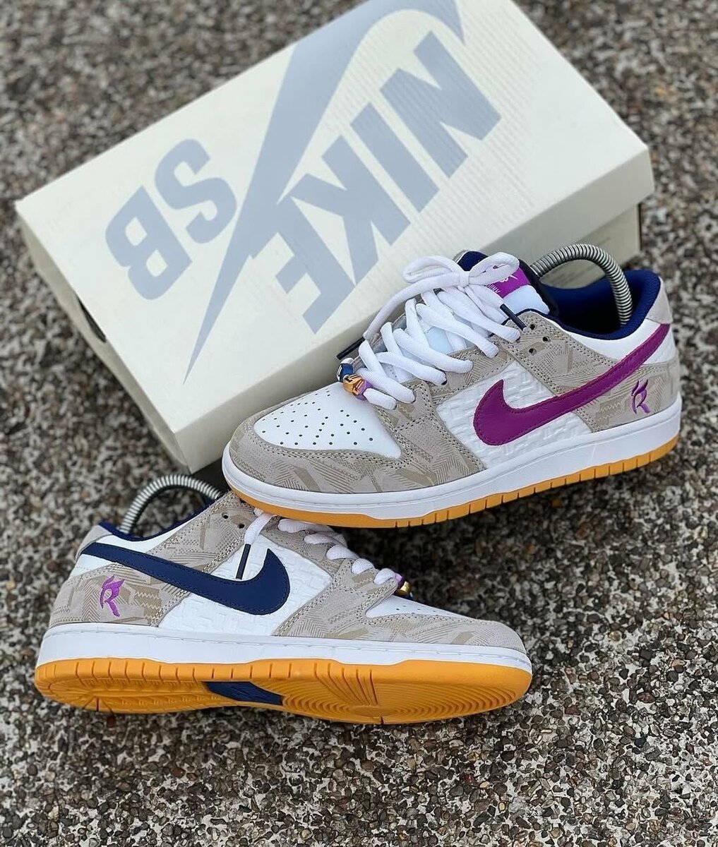 Nike SB Dunk Low
