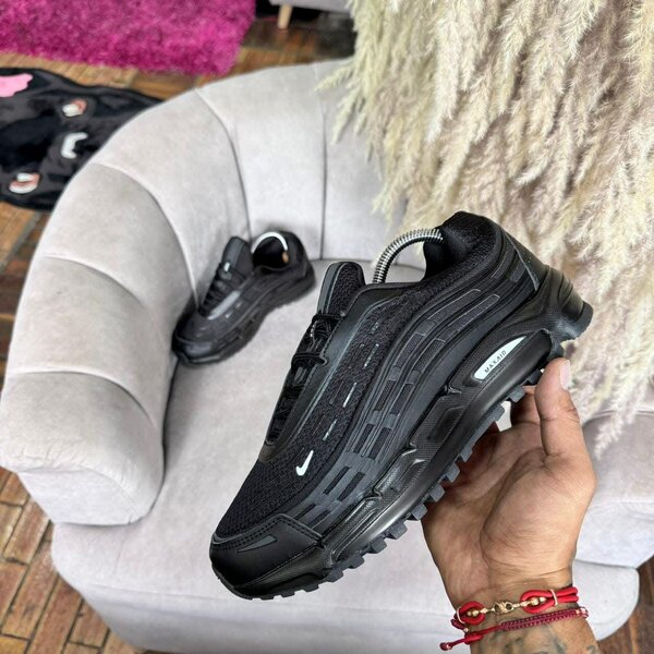 Sneakers noirs tendance homme