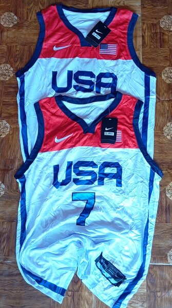 Maillots de basket personnalisés