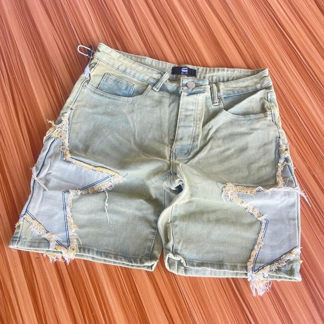 Short Jeans