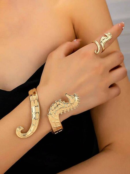 Elegant Seahorse Jewelry Set