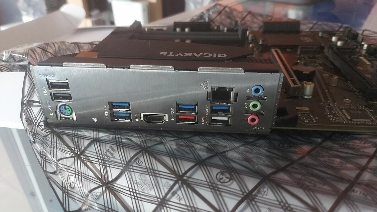 Gigabyte Z490 UD 10th/11th Gen Intel Core Processor