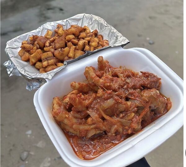 Patte de poulet épicés