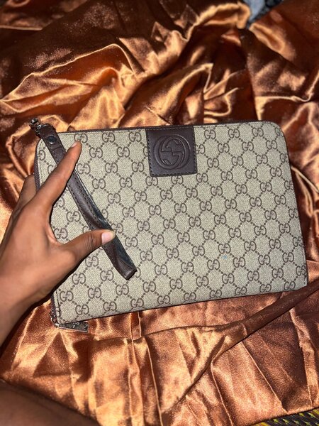 POCHETTE HOMME en GRANDE MARQUE