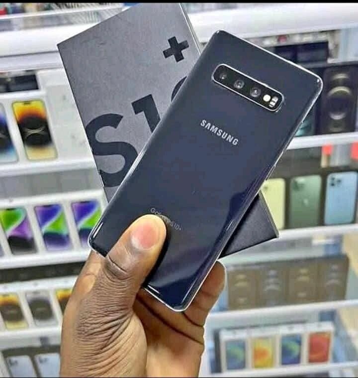 Samsung Galaxy S10+ Noir