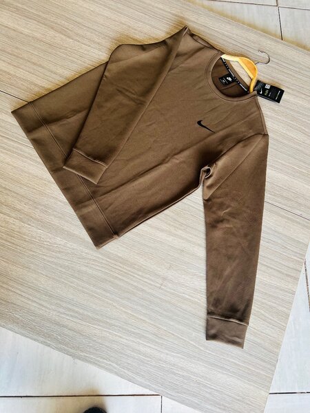 Adidas & Nike sweatshirts