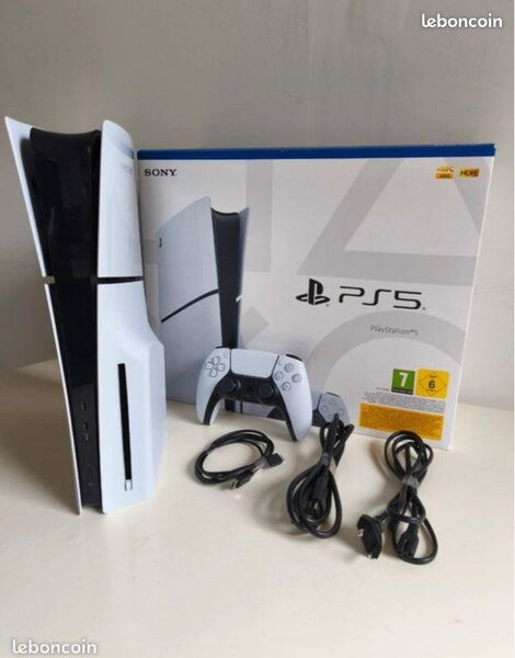 Console PlayStation 5 avec manette