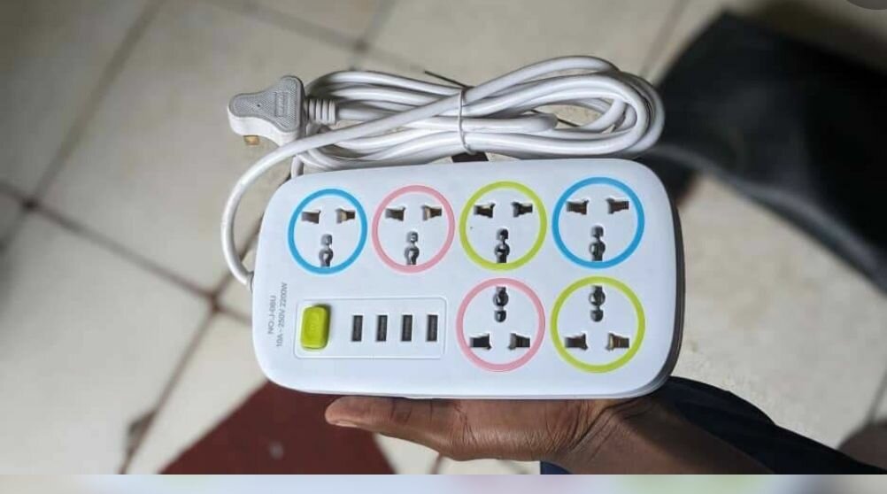 6w 3mtr adapter with 4port USB