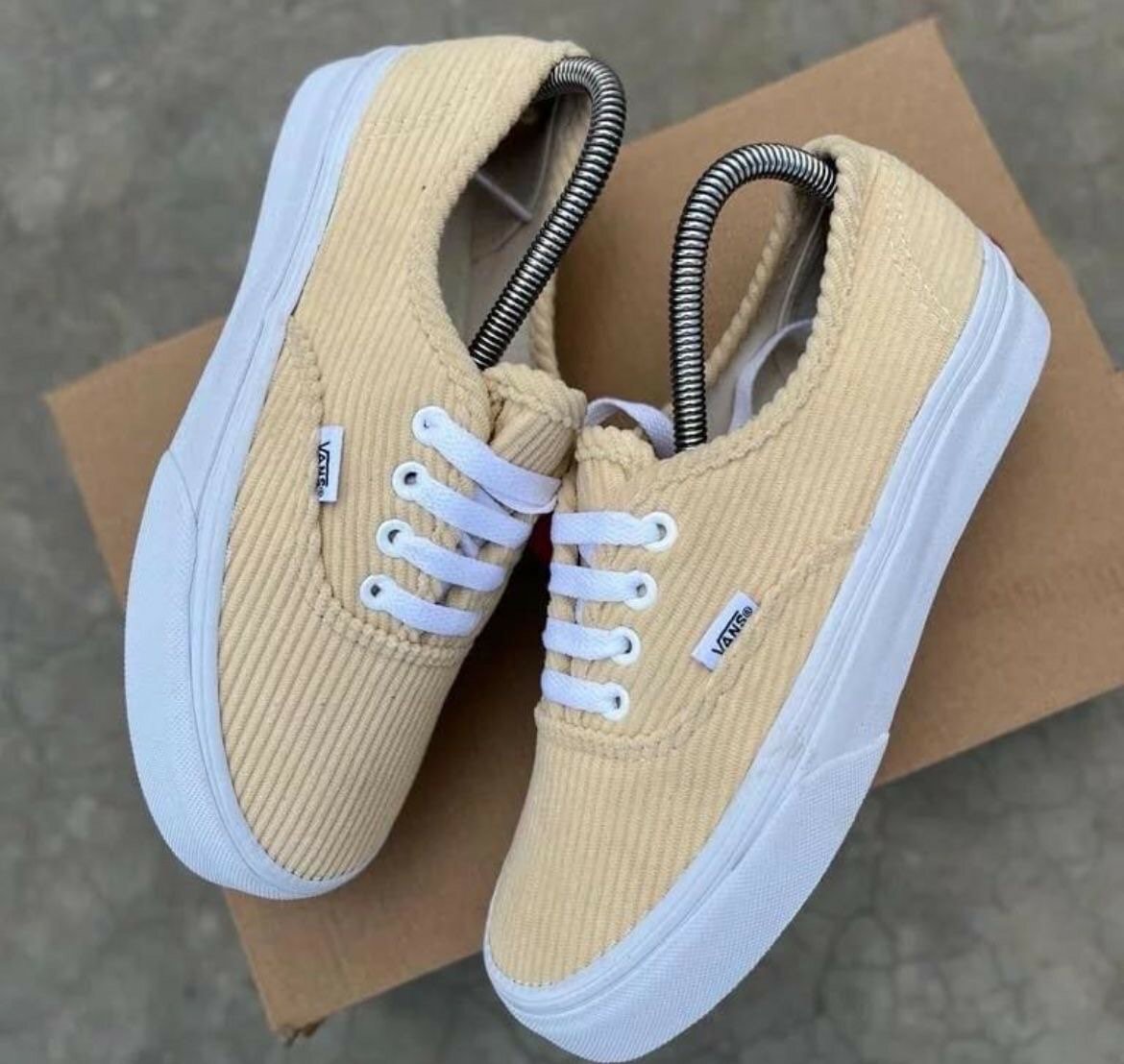 Vans original disponible