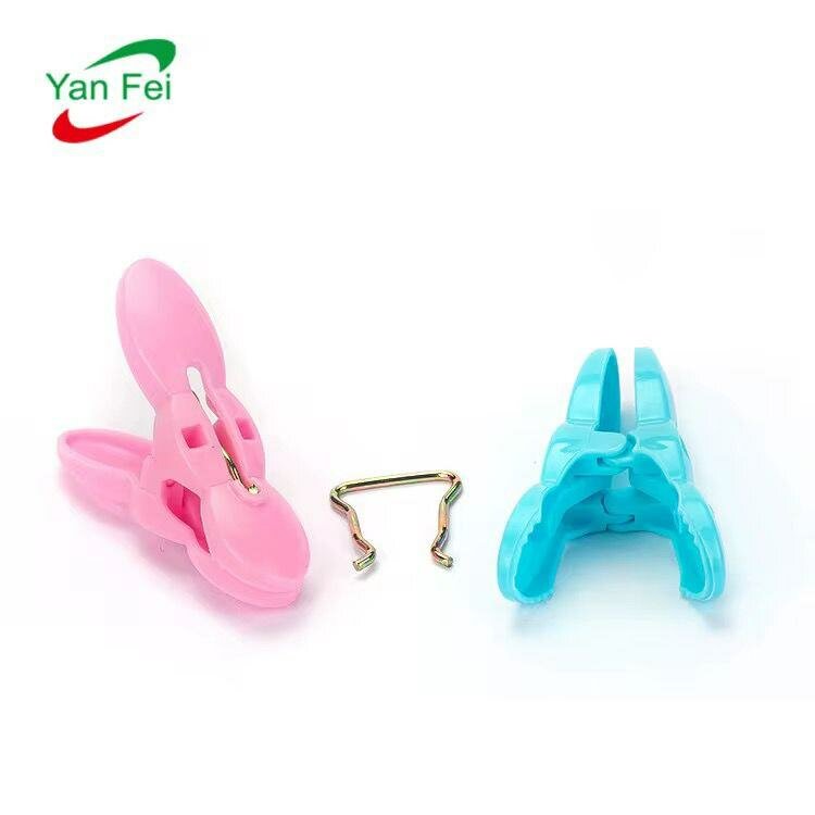 Pinces à linge en plastique colorées