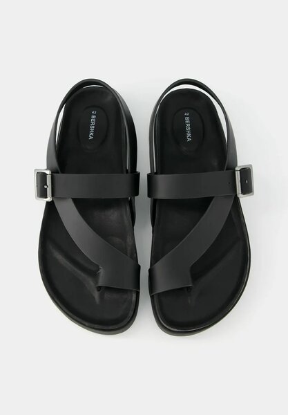 Sandales en cuir BERSHKA
