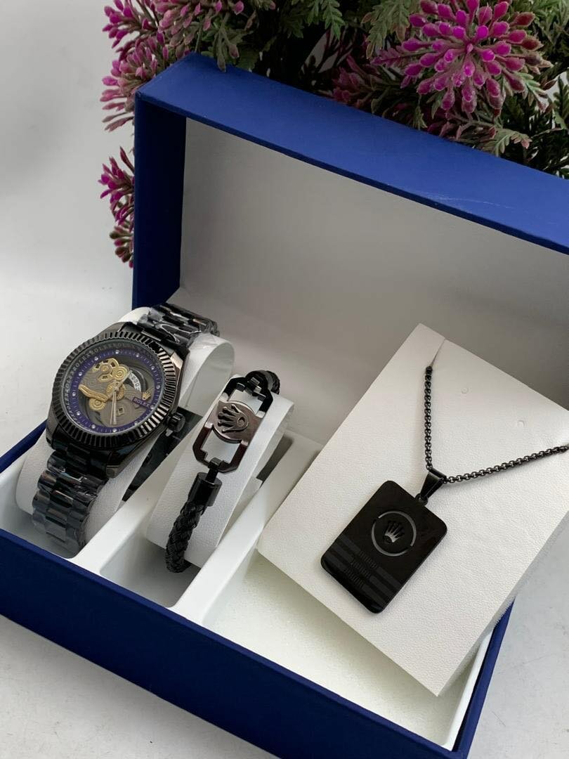 MEN CHAIN SET   ROLEX WATCH WITH BANGLE AND NEKELECE.