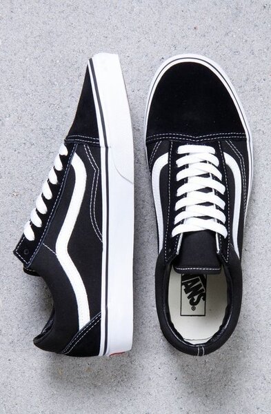 Old skool Vans sneakers
