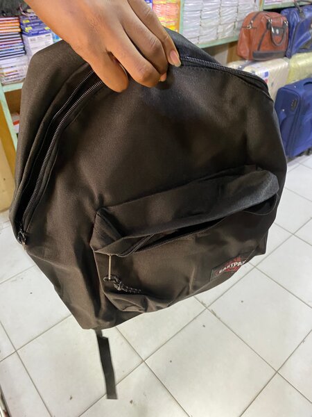 Sac à dos noir classique