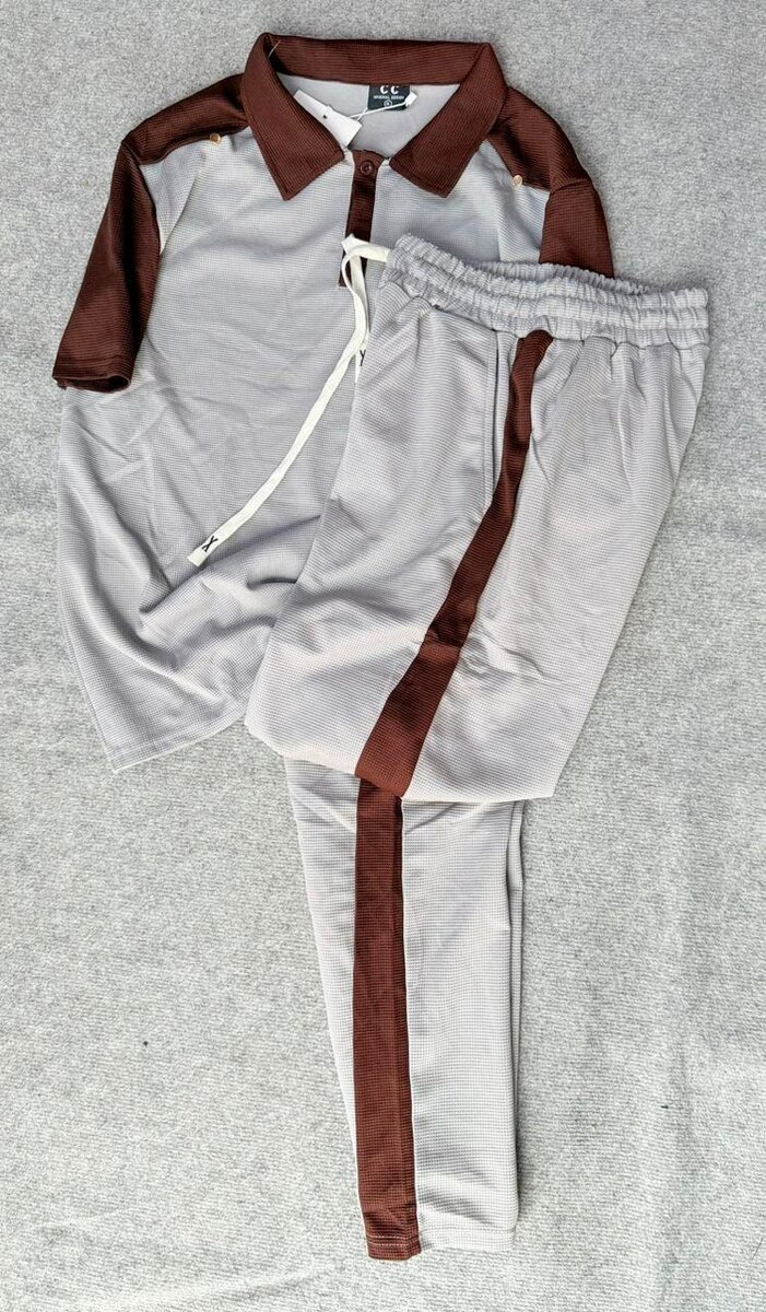 Ensemble de sport élégant