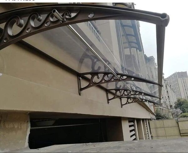 Auvent pour fenêtre